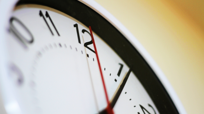 Best Time to Take Colostrum: Morning or Night?